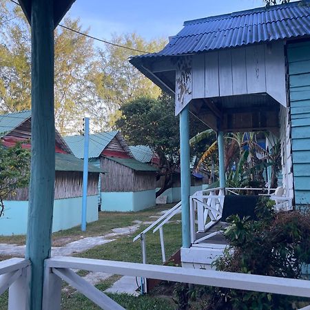 Sandy Beach Bungalows By Ehm Ронгсанлем Экстерьер фото
